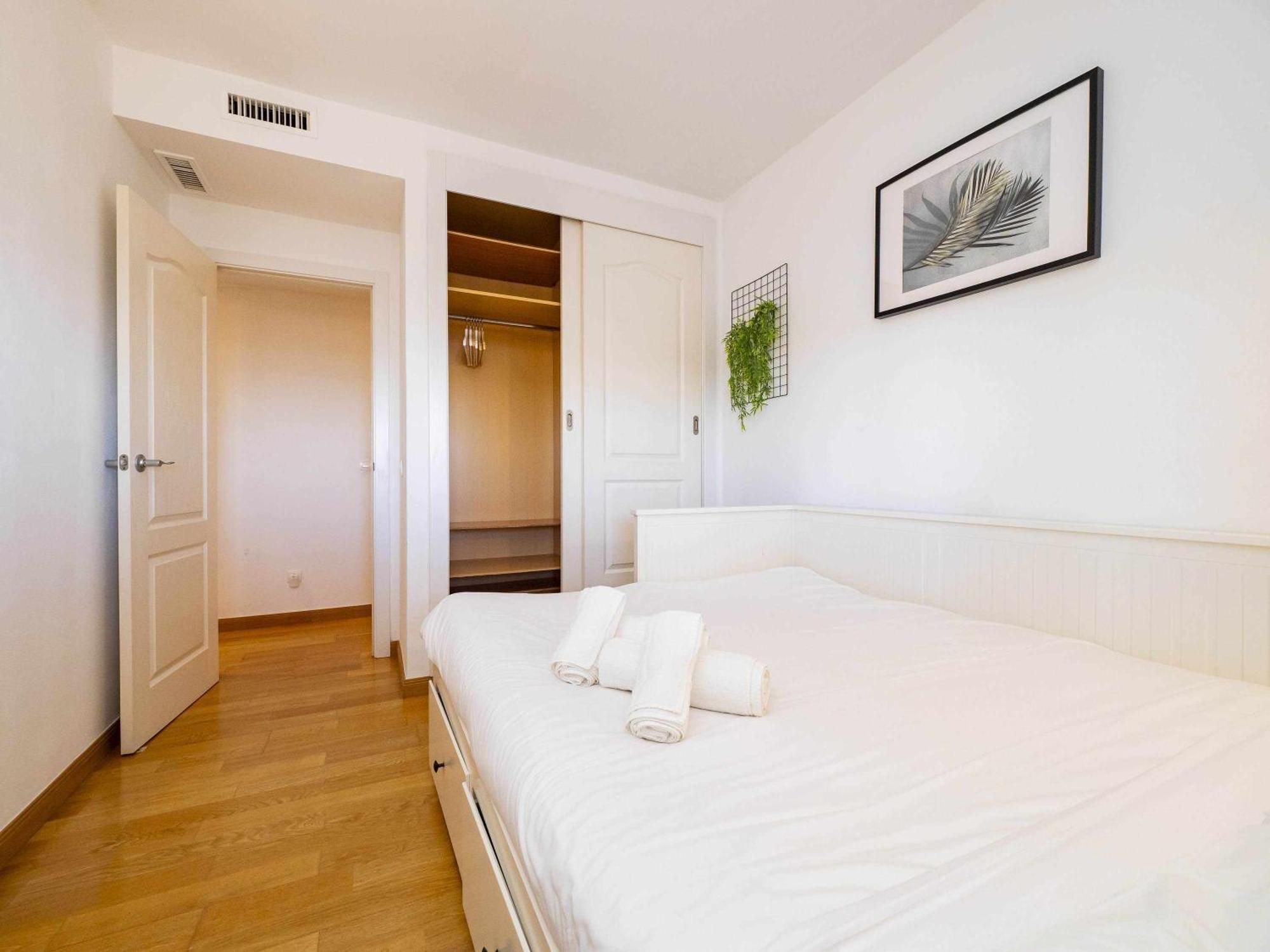 Atico Con Vistas Al Mar Piscina Y Parking Apartment Malaga Exterior photo