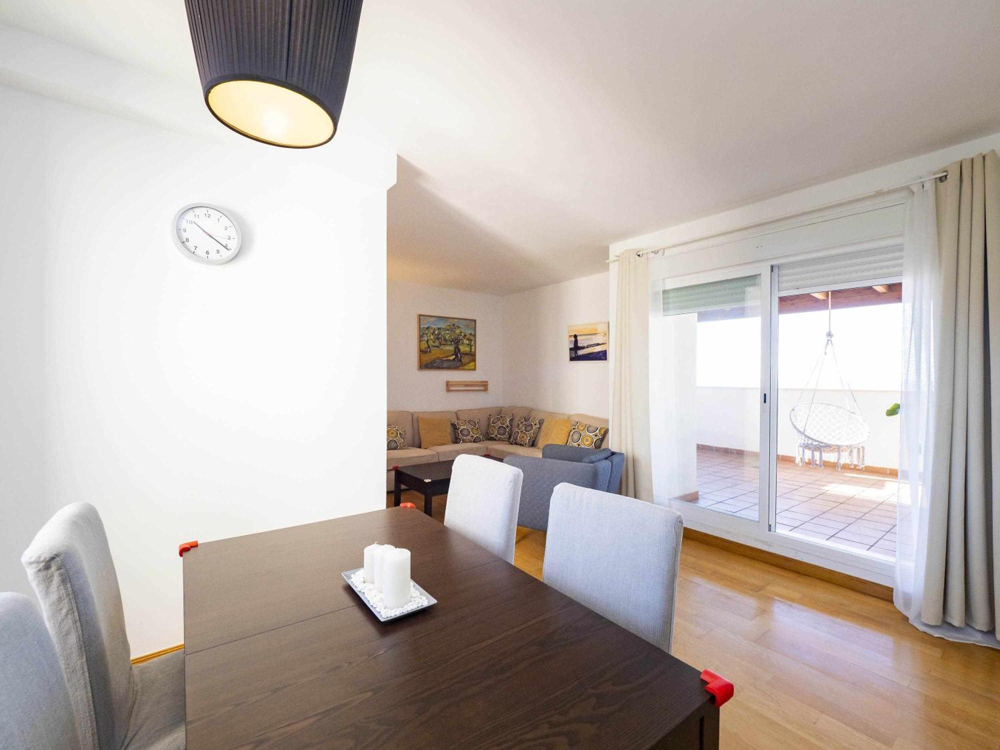 Atico Con Vistas Al Mar Piscina Y Parking Apartment Malaga Exterior photo